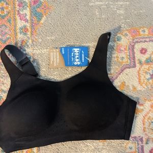 NWT Brooks Run Bra - High impact